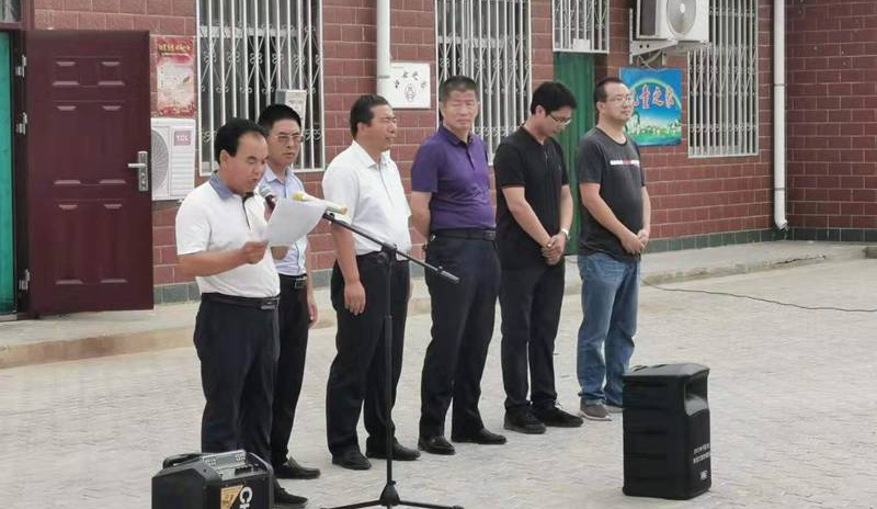 寧夏回族自治區(qū)吳忠市同心縣農(nóng)業(yè)局展會，愛麗潔農(nóng)村廁所改造產(chǎn)品備受歡迎！